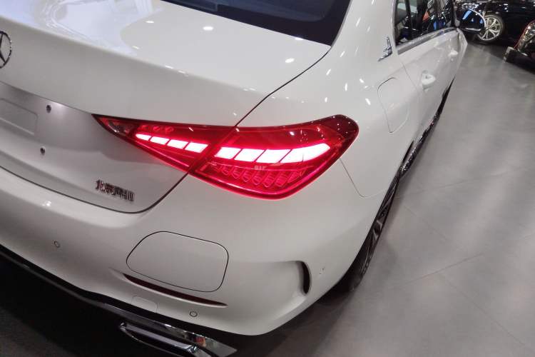 Used Mercedes-Benz C-Class New Energy 2025 C 350 eL Exterior 3