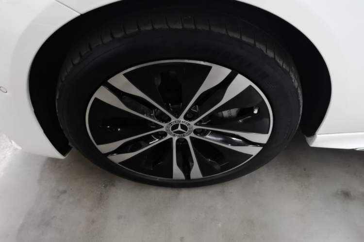 Used Mercedes-Benz C-Class New Energy 2025 C 350 eL Exterior 4