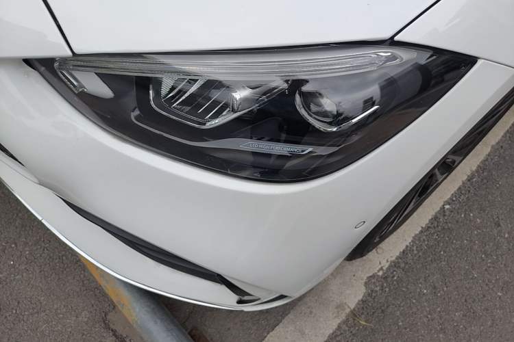 Used Mercedes-Benz C-Class New Energy 2025 C 350 eL Left Front Headlight