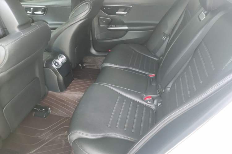 Used Mercedes-Benz C-Class New Energy 2025 C 350 eL Left Rear Seat