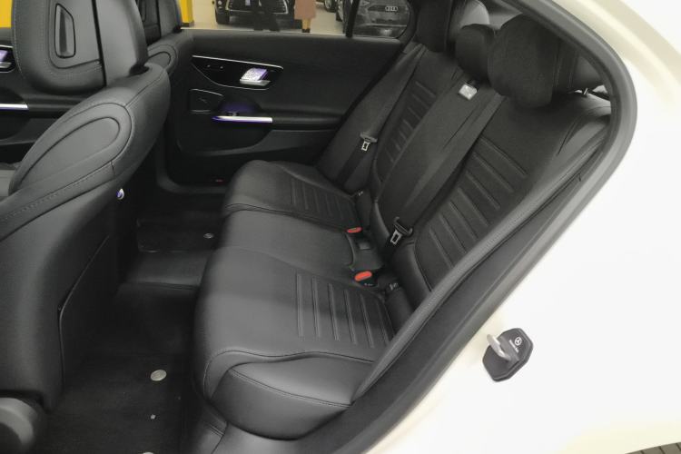 Used Mercedes-Benz C-Class New Energy 2025-Year Facelifted C 350 eL Left Rear Seat