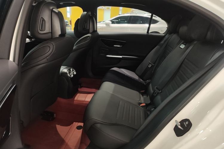 Used Mercedes-Benz C-Class New Energy 2025 C 350 eL Left Rear Seat