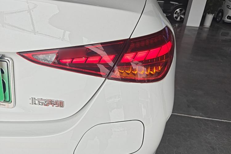 Used Mercedes-Benz C-Class New Energy 2025 C 350 eL Right Rear Taillight