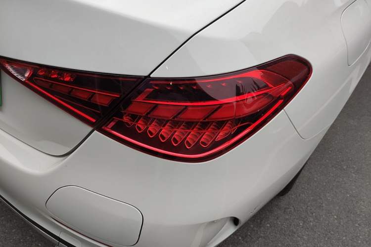 Used Mercedes-Benz C-Class New Energy 2025 C 350 eL Right Rear Taillight