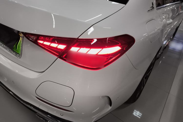 Used Mercedes-Benz C-Class New Energy 2025 C 350 eL Right Rear Taillight