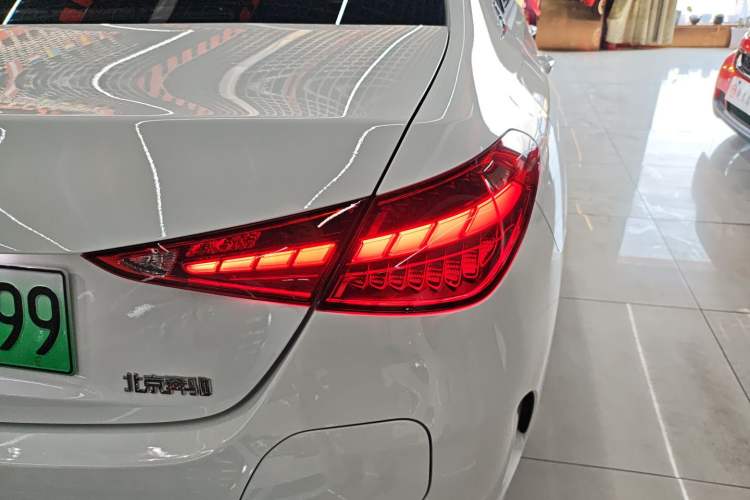 Used Mercedes-Benz C-Class New Energy 2025-Year Facelifted C 350 eL Right Rear Taillight