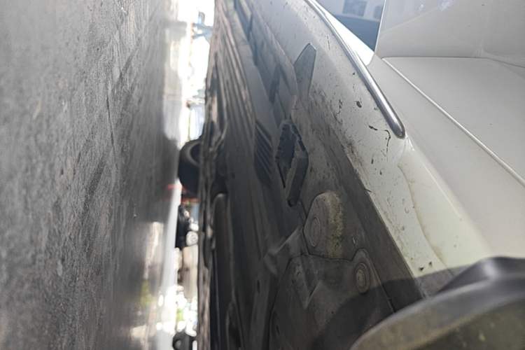 Used Mercedes-Benz C-Class New Energy 2025 C 350 eL Right Side Sill