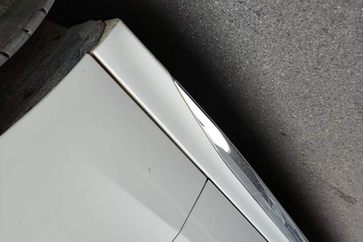 Used Mercedes-Benz C-Class New Energy 2025 C 350 eL Right Side Sill