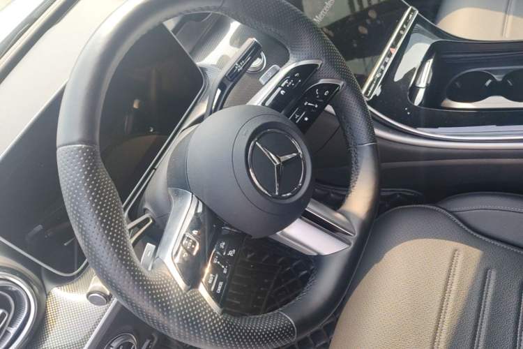 Used Mercedes-Benz C-Class New Energy 2025 C 350 eL Steering Wheel
