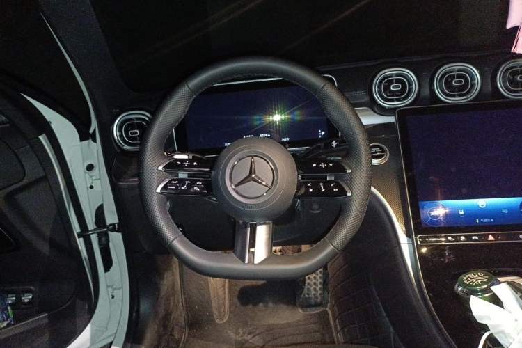 Used Mercedes-Benz C-Class New Energy 2025 C 350 eL Steering Wheel