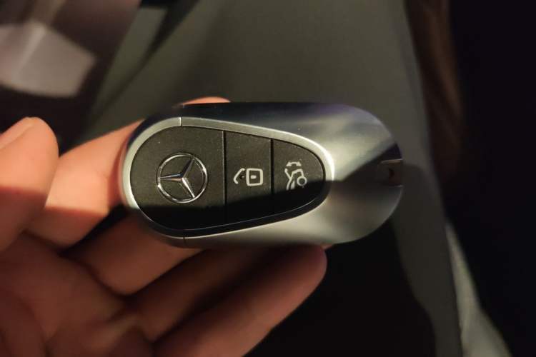 Used Mercedes-Benz C-Class New Energy 2025-Year Facelifted C 350 eL Vehicle Key