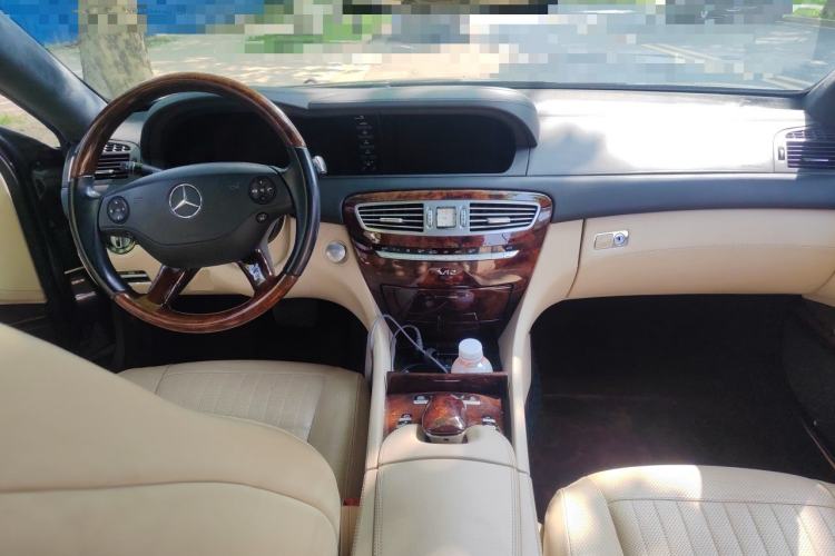 Used Mercedes-Benz CL-Class 2008 CL 600 Center Console