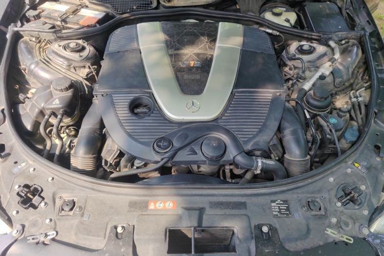 Used Mercedes-Benz CL-Class 2008 CL 600 Engine Bay