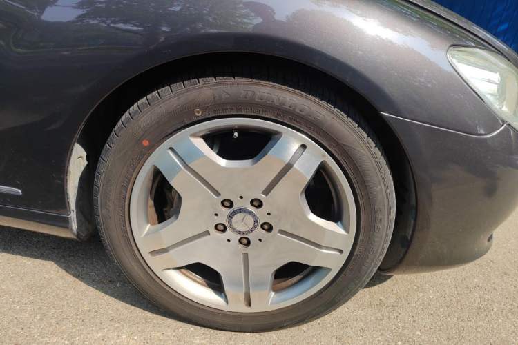 Used Mercedes-Benz CL-Class 2008 CL 600 Right Front Wheel Hub