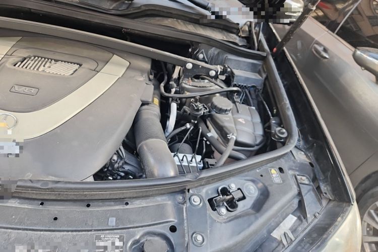 Used Mercedes-Benz CL-Class  Engine Bay Left