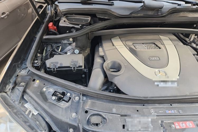 Used Mercedes-Benz CL-Class  Engine Bay Right