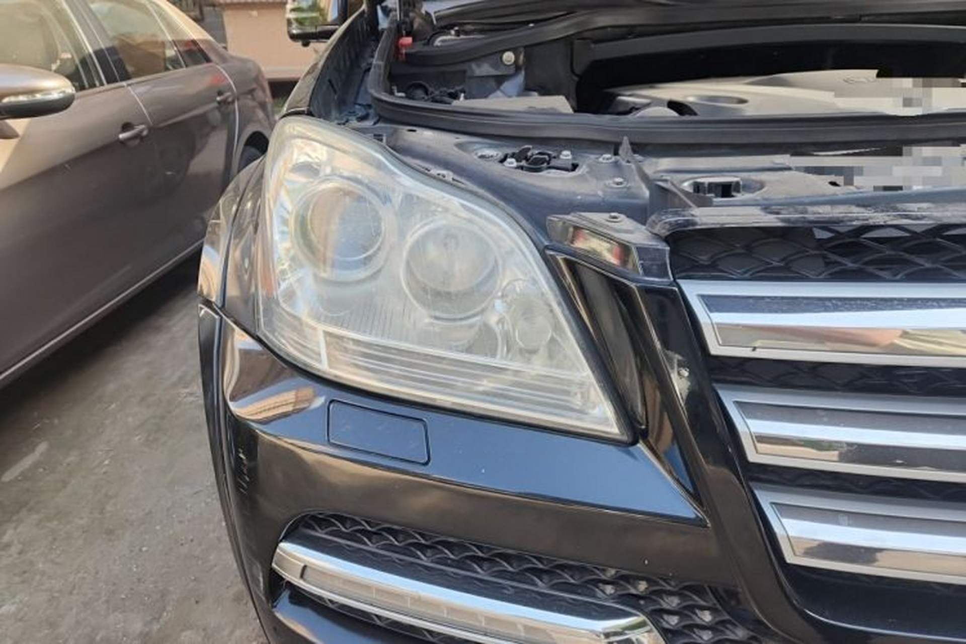 Used Mercedes-Benz CL-Class  Right Front Headlight