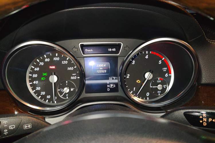 Used Mercedes-Benz CL-Class  Instrument Cluster