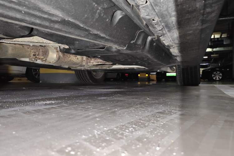Used Mercedes-Benz CL-Class  Chassis Rear Right
