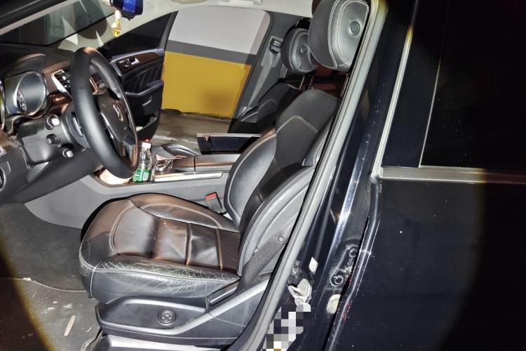 Used Mercedes-Benz CL-Class  Left Front Seat