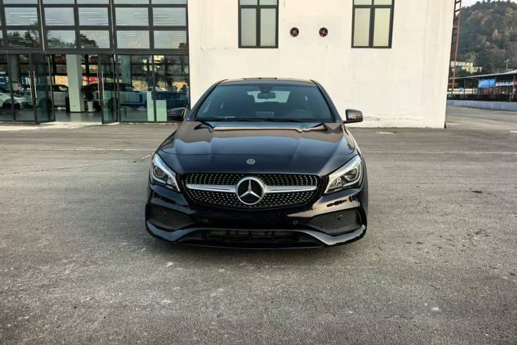 Used Mercedes-Benz CLA 2018 CLA 200 Style Edition Exterior 1