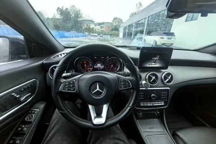 Used Mercedes-Benz CLA 2018 CLA 200 Style Edition Interior 2