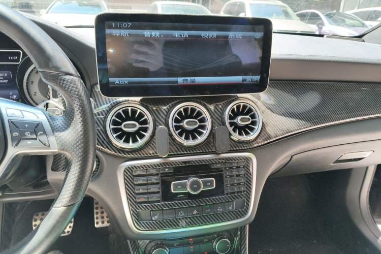 Used Mercedes-Benz CLA 2014 CLA 260 4MATIC Audio And AC Panel