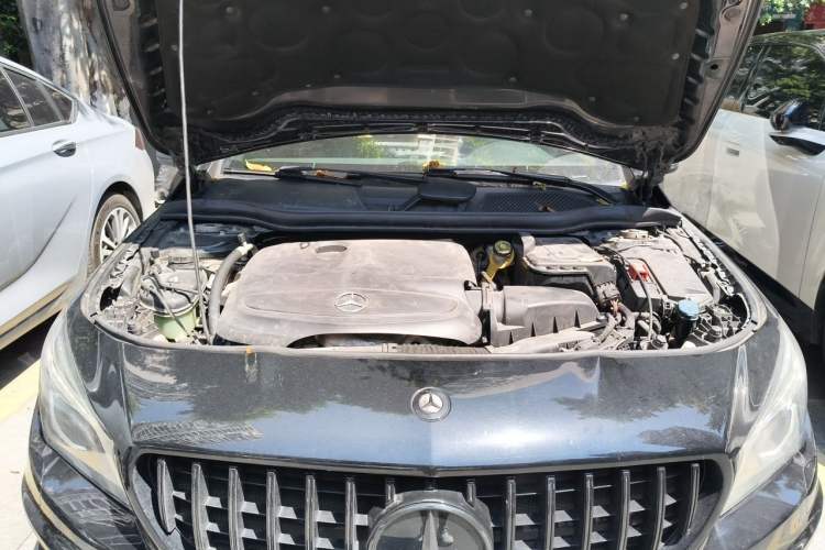Used Mercedes-Benz CLA 2014 CLA 260 4MATIC Engine Bay