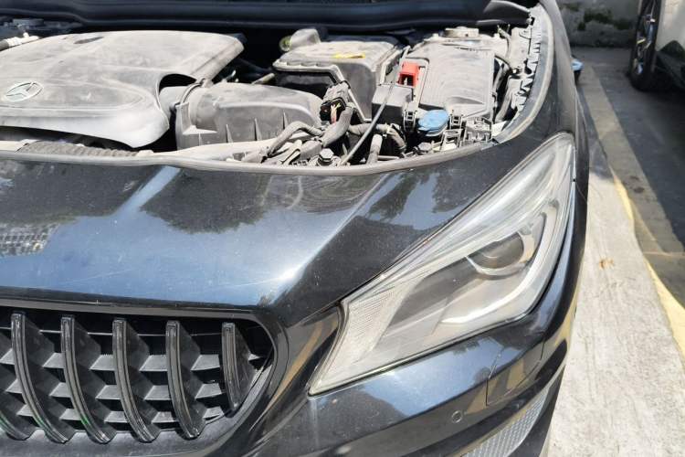 Used Mercedes-Benz CLA 2014 CLA 260 4MATIC Engine Bay Left