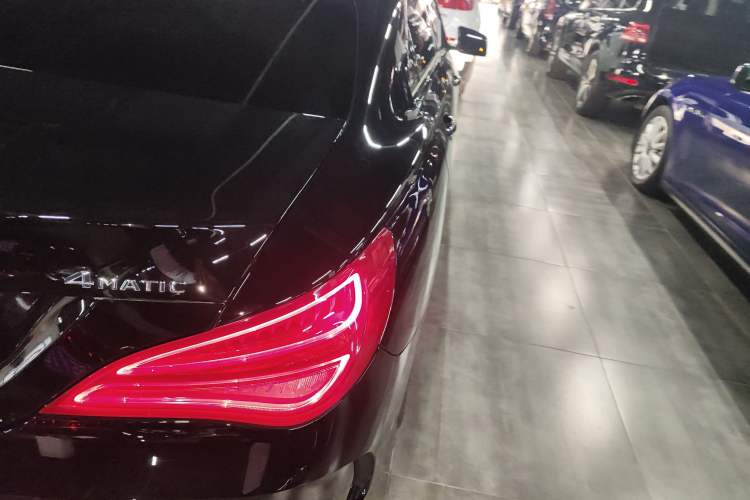 Used Mercedes-Benz CLA 2014 CLA 260 4MATIC Exterior 7