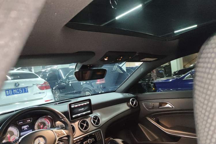Used Mercedes-Benz CLA 2014 CLA 260 4MATIC Headliner