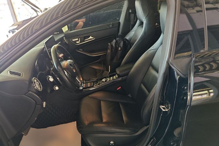 Used Mercedes-Benz CLA 2014 CLA 260 4MATIC Left Front Seat