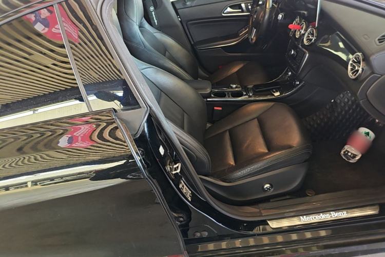 Used Mercedes-Benz CLA 2014 CLA 260 4MATIC Right Front Seat