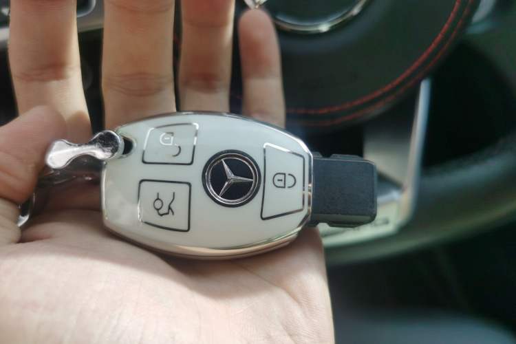 Used Mercedes-Benz CLA 2014 CLA 260 4MATIC Vehicle Key