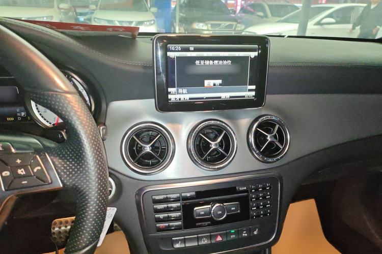 Used Mercedes-Benz CLA 2014 CLA 260 4MATIC Audio And AC Panel