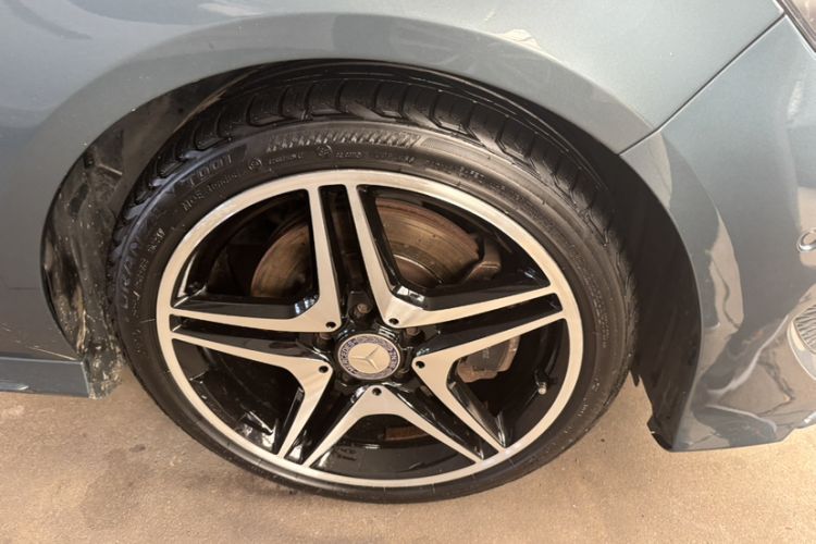 Used Mercedes-Benz CLA 2014 CLA 260 4MATIC Exterior 3