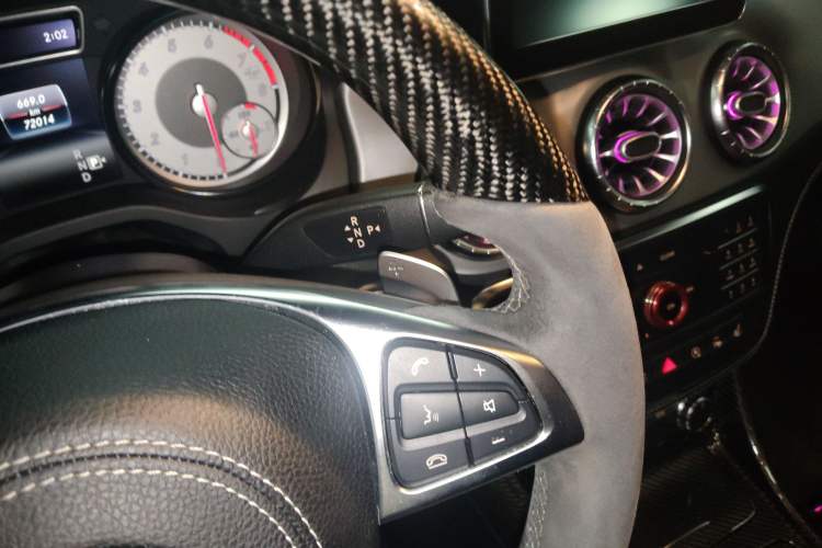 Used Mercedes-Benz CLA 2014 CLA 260 4MATIC Gear Lever