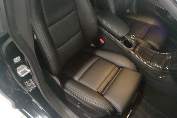 Used Mercedes-Benz CLA 2014 CLA 260 4MATIC Right Front Seat