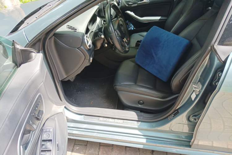 Used Mercedes-Benz CLA 2014 CLA 260 4MATIC Driver Seat
