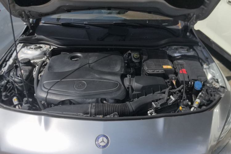 Used Mercedes-Benz CLA 2014 CLA 260 4MATIC Engine Bay