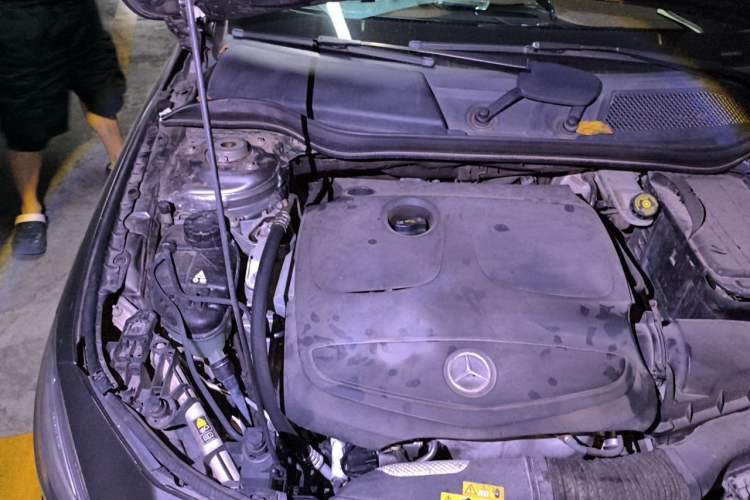 Used Mercedes-Benz CLA 2014 CLA 260 4MATIC Engine Bay Right