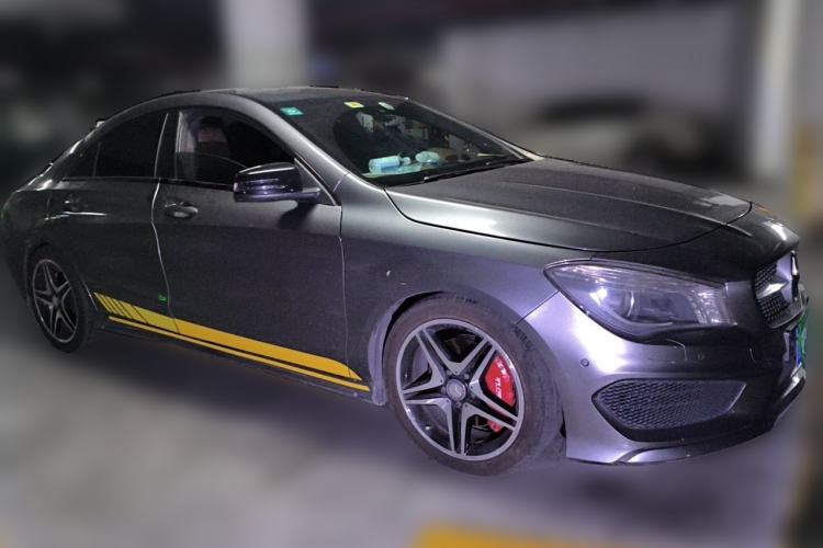 Used Mercedes-Benz CLA 2014 CLA 260 4MATIC Front Right 45 Deg