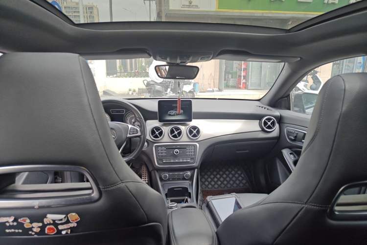 Used Mercedes-Benz CLA 2014 CLA 260 4MATIC Headliner