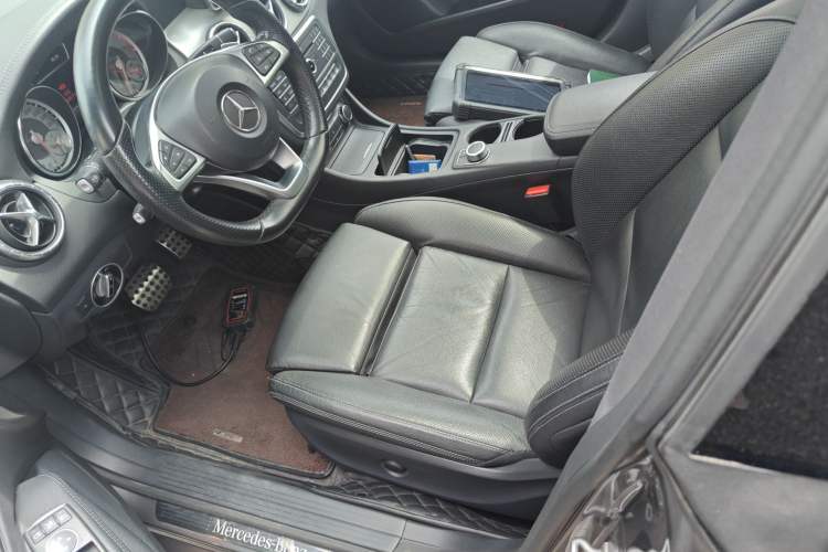 Used Mercedes-Benz CLA 2014 CLA 260 4MATIC Left Front Seat