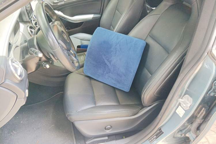 Used Mercedes-Benz CLA 2014 CLA 260 4MATIC Left Front Seat