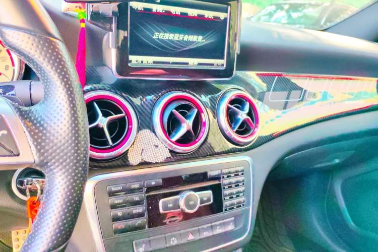Used Mercedes-Benz CLA 2014 CLA 260 4MATIC Audio And AC Panel
