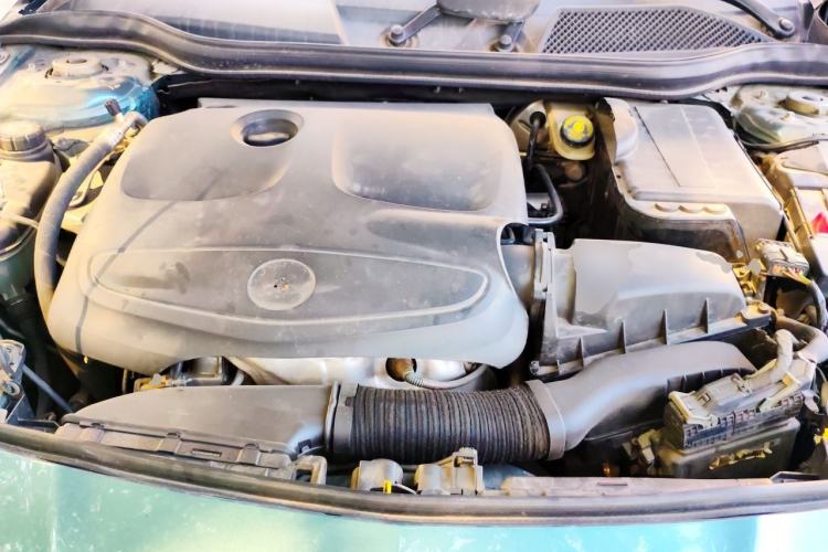 Used Mercedes-Benz CLA 2014 CLA 260 4MATIC Engine Bay
