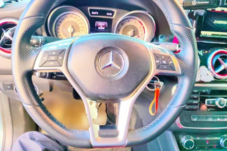 Used Mercedes-Benz CLA 2014 CLA 260 4MATIC Steering Wheel