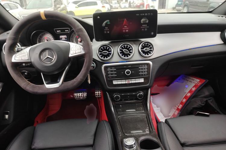 Used Mercedes-Benz CLA 2014 CLA 260 4MATIC Center Console