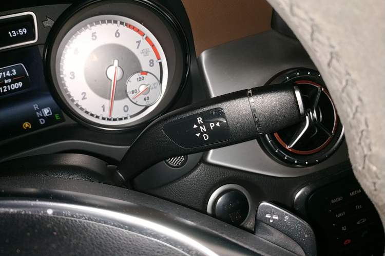 Used Mercedes-Benz CLA 2014 CLA 260 4MATIC Gear Lever